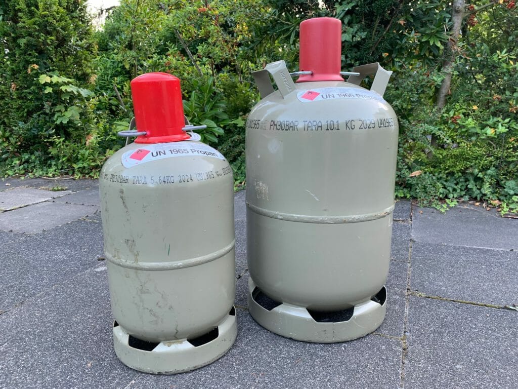 5 kg 11 kg Gasflaschen Eigentum grau zum tauschen